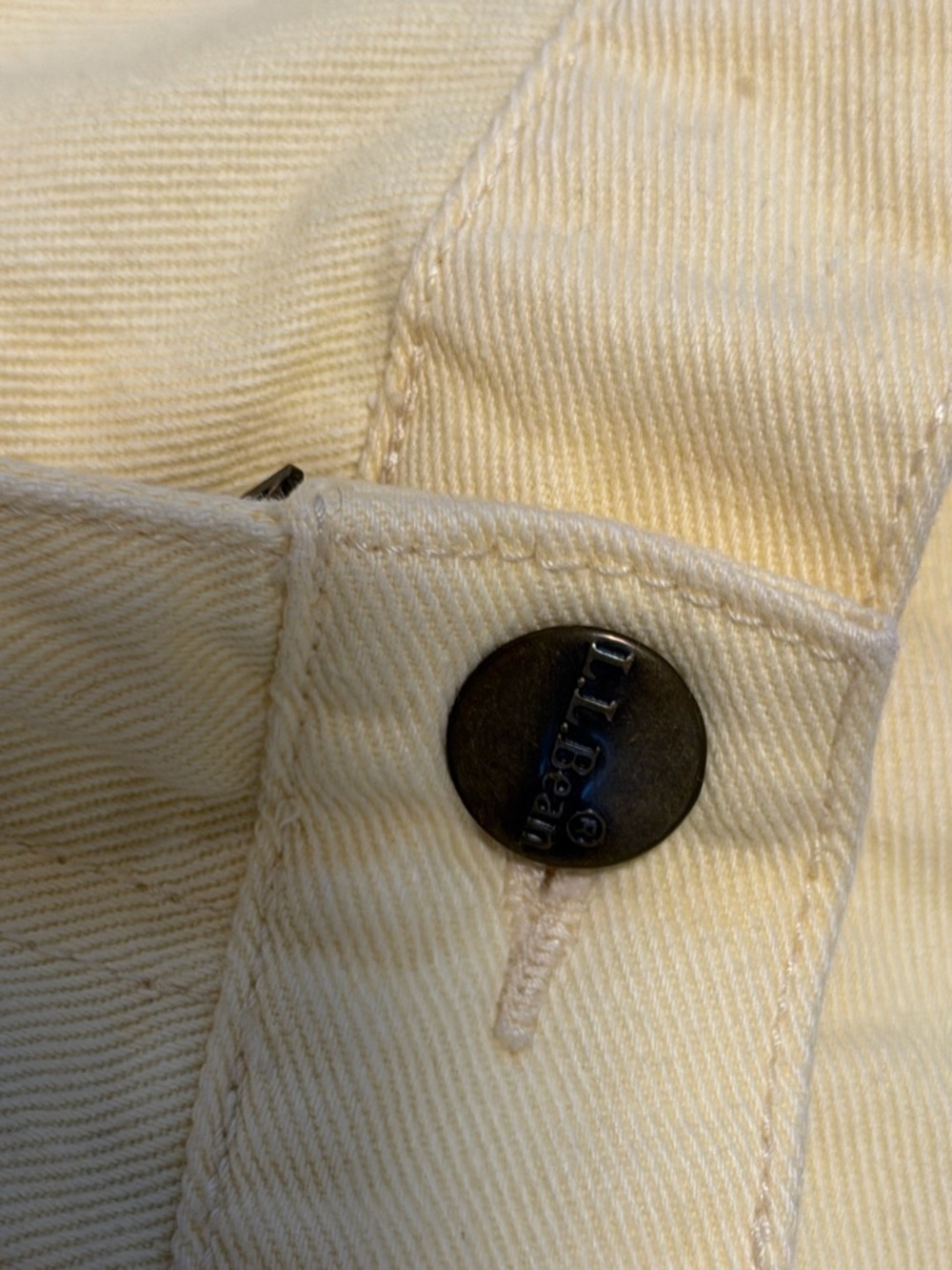 L.L. Bean Cream Cotton Cropped Pants Size 8 Utility Capri Straight Leg - Picture 5 of 8